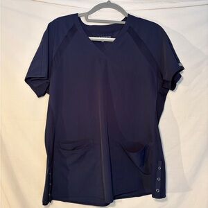 Medcouture Navy V-Neck Women’s Scrub Top w/Side Snap Detail size large
